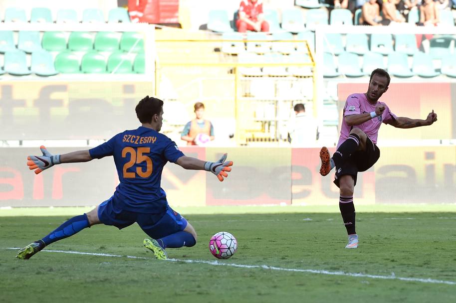 Alberto Gilardino restituisce morale ai suoi siglando il primo gol rosanero. Getty Images